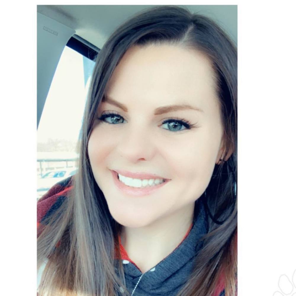 Meet your Posher, Suzanne